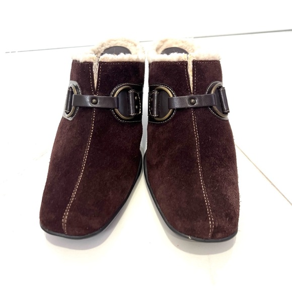AEROSOLES Women's Dark Brown Heeled Mules 9M - Picture 3 of 6